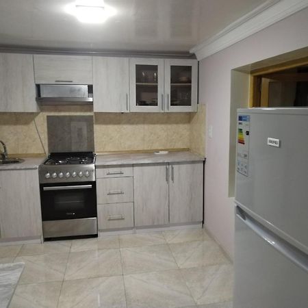 Lyucie Guest House איג'באן מראה חיצוני תמונה