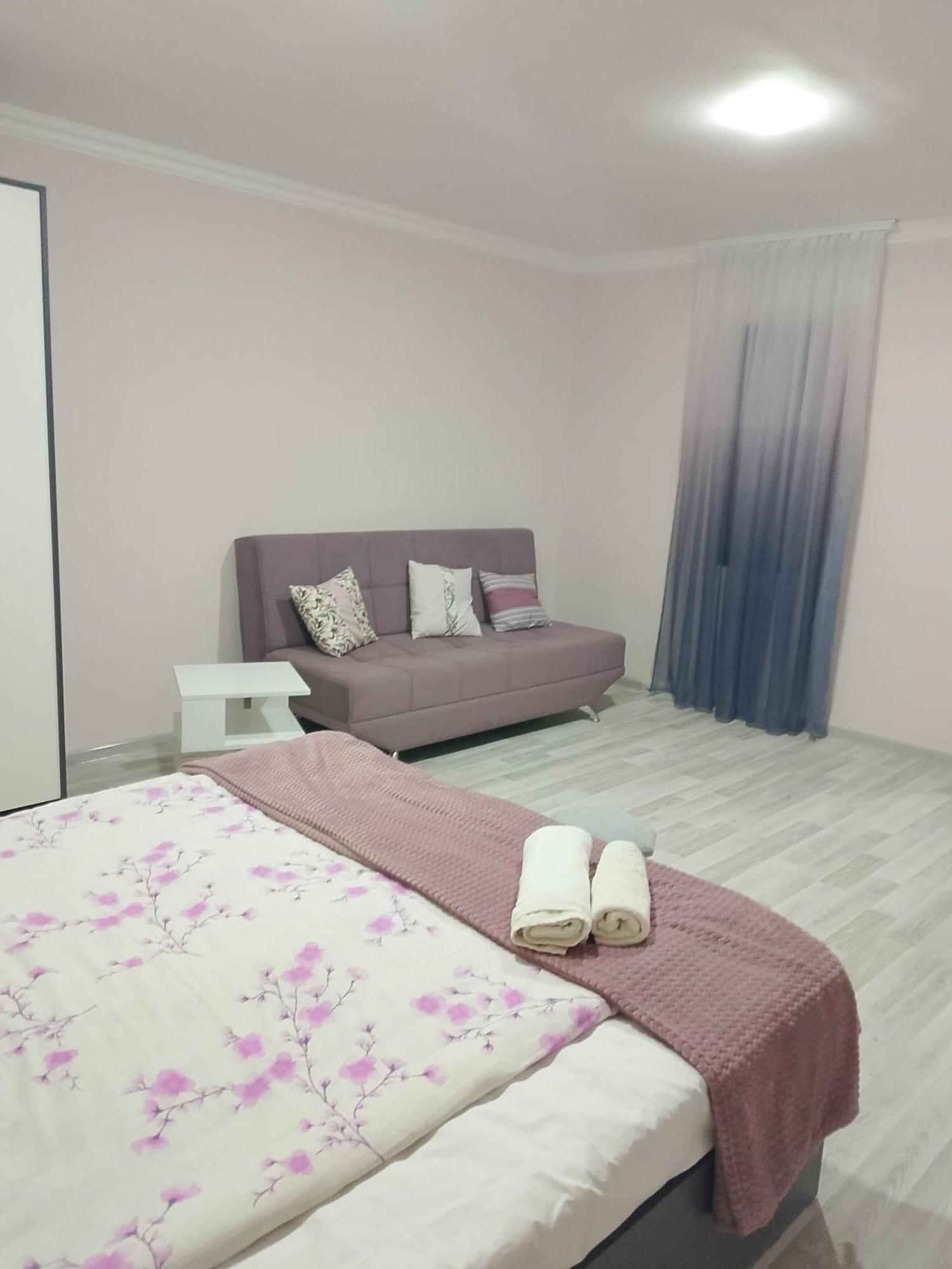 Lyucie Guest House איג'באן מראה חיצוני תמונה